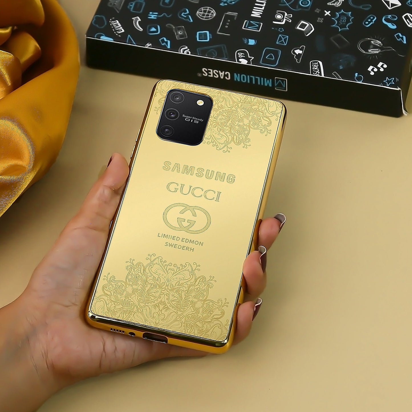 Galaxy S Series Luxurious Crafted Gold Camera Protective Case