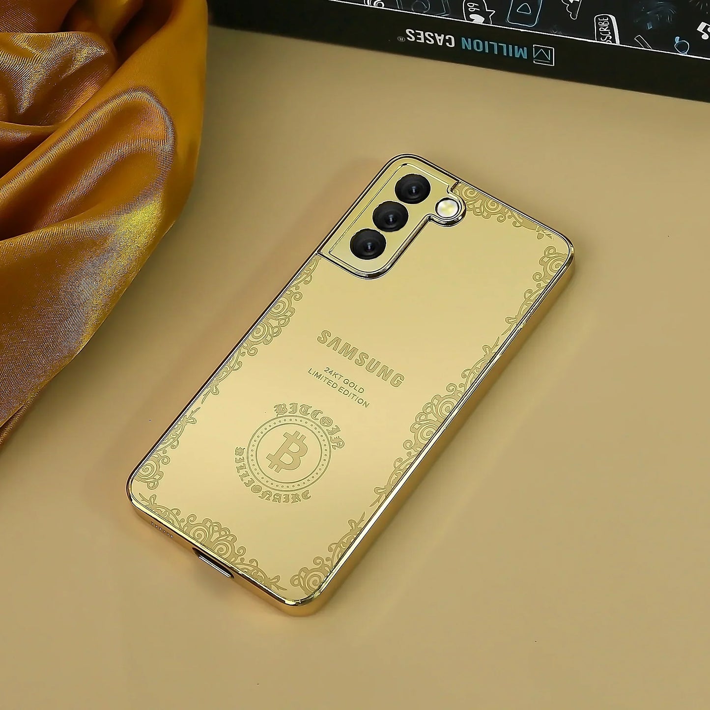 Galaxy S24 Series Luxurious Crafted Gold Camera Protective Case