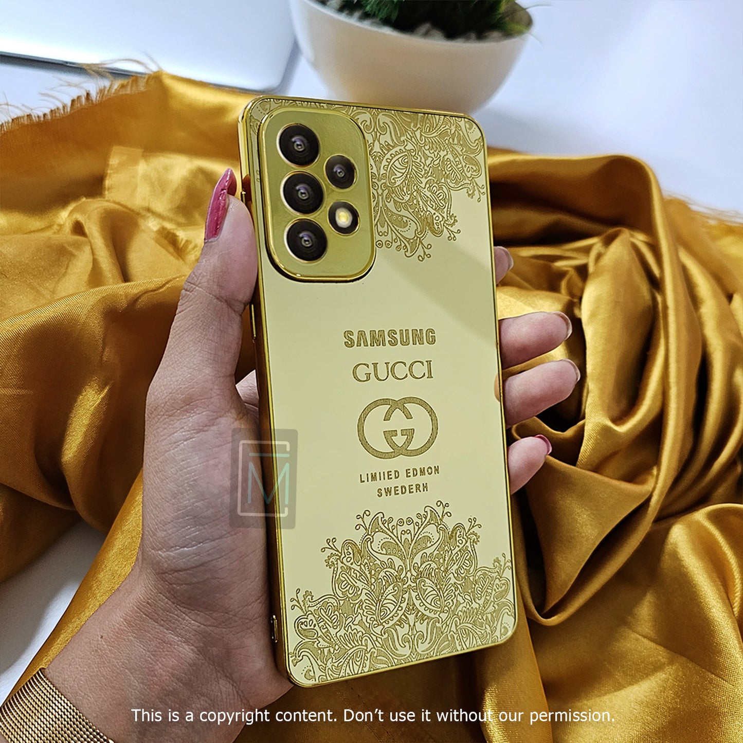 Limited Edition Gold Crafted Gucci Case - Samsung