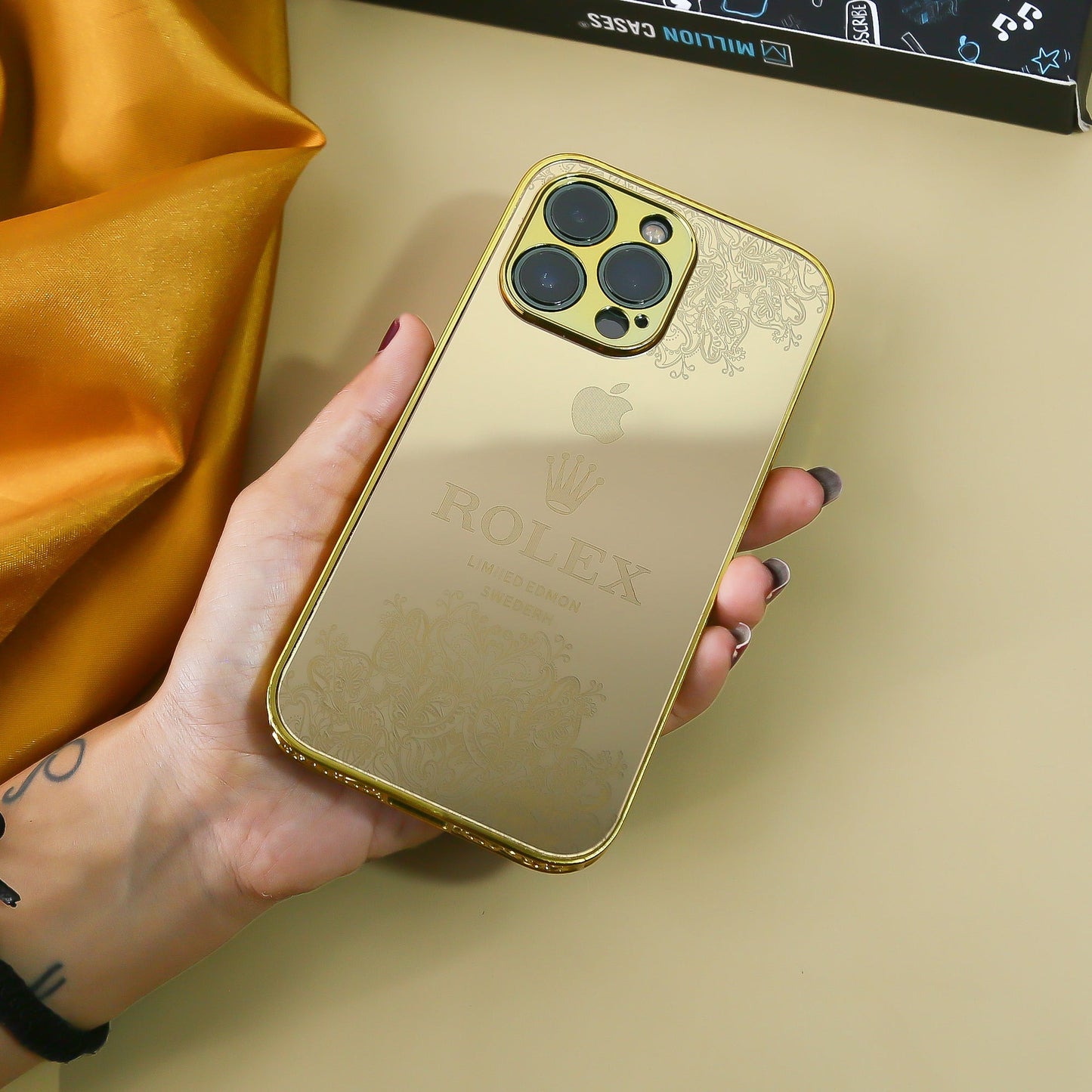 Limited edition Gold crafted Rolex case - iPhone