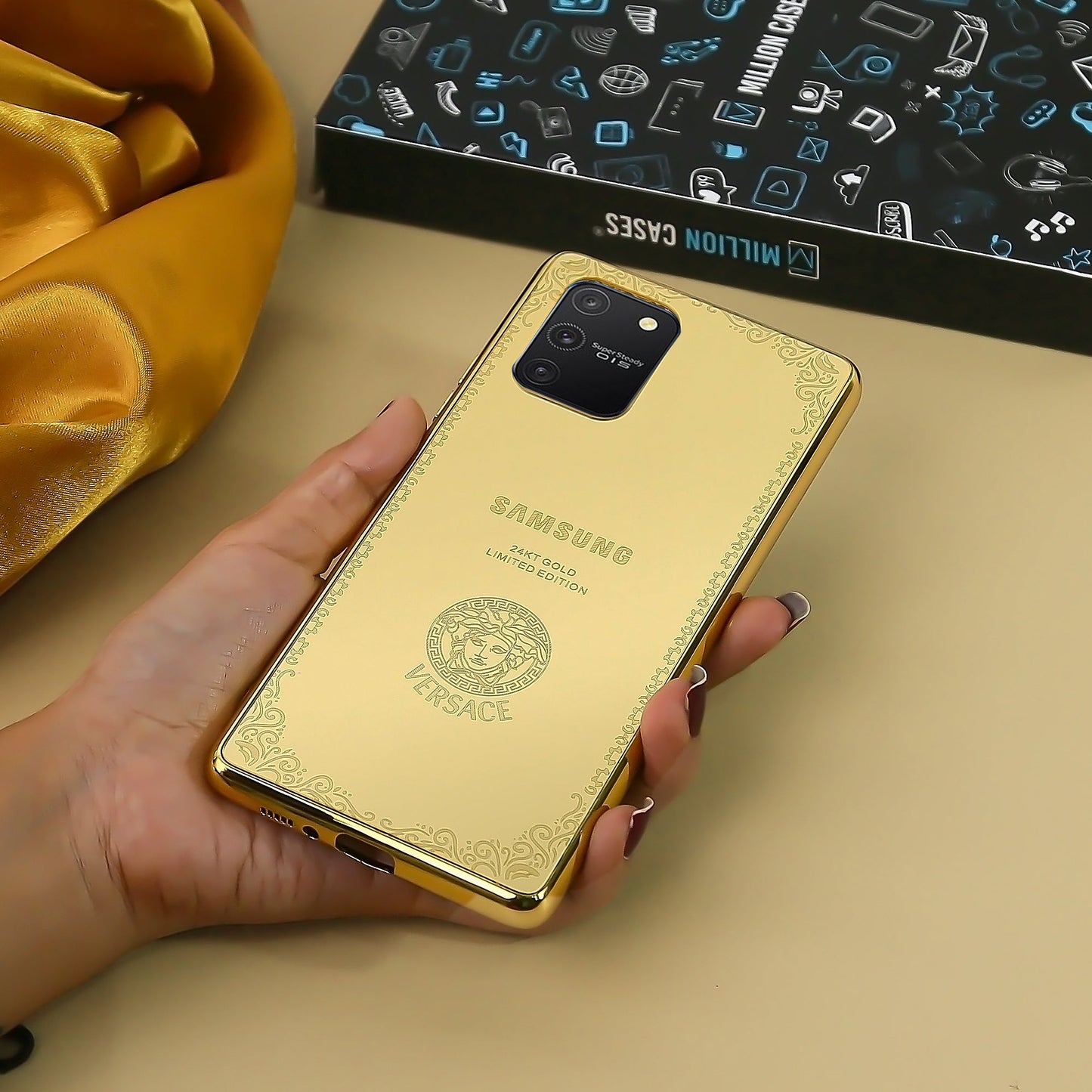 Galaxy S21 Series Luxurious Crafted Gold Camera Protective Case