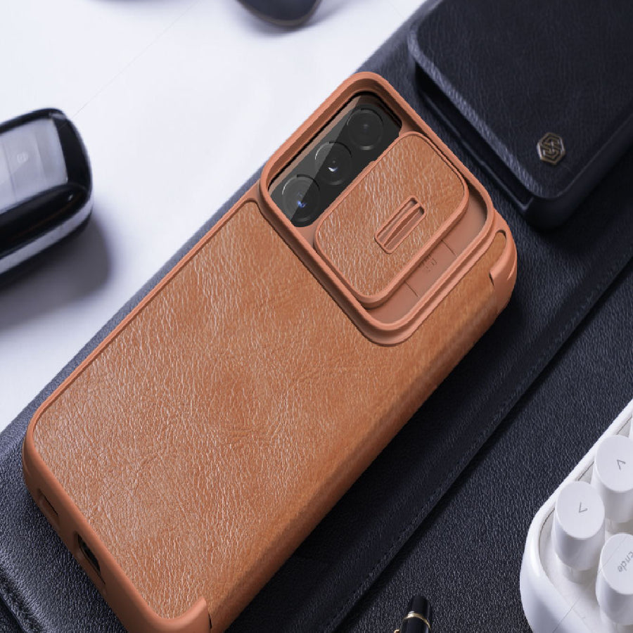 Galaxy S22 Camera Protection QIN Leather Flip Case